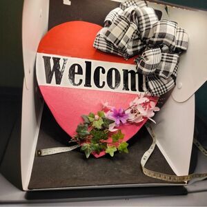 Hand Crafted Heart Shaped Welcome Sign Wooden Floral Decoration 12" Front Door